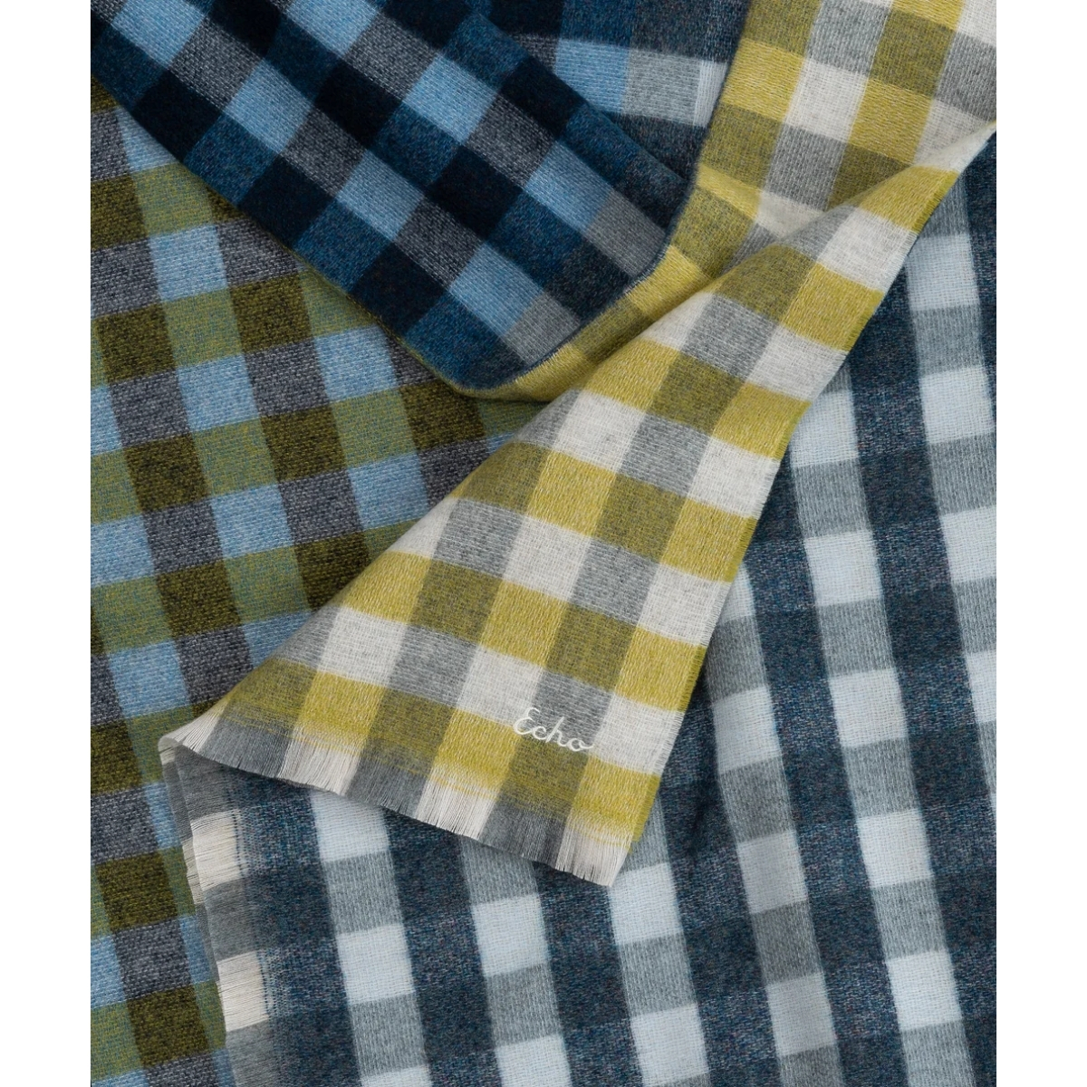 🏆Oprah’s Favorite Things 2025 🏆 Echo Quarter Check Wrap - This Winter’s Best-Selling Cozy Wrap