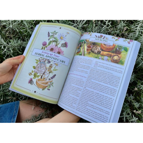 Forgotten Home Apethecary: 250 Powerful Remedies at Your Fingertips