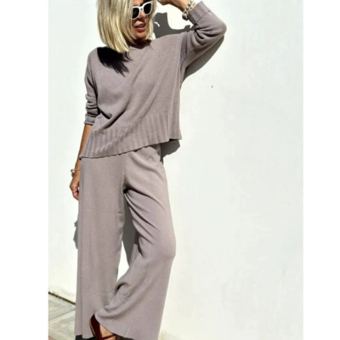 Casual Sweater Suit