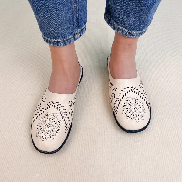 🔥Last Day Promotion 60% OFF 🔥Owlkay Casual All-match Hollow Slippers