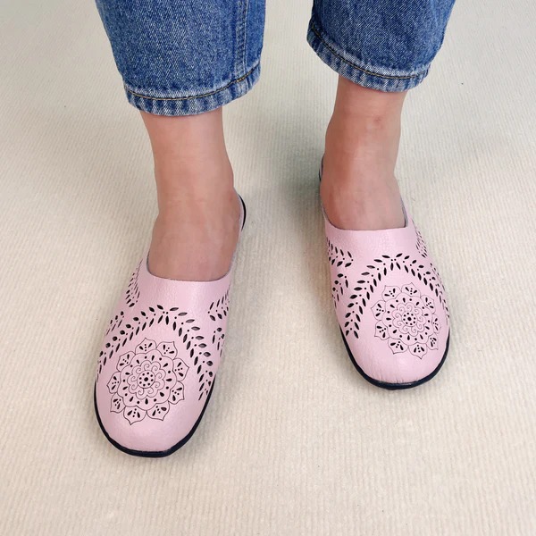 🔥Last Day Promotion 60% OFF 🔥Owlkay Casual All-match Hollow Slippers