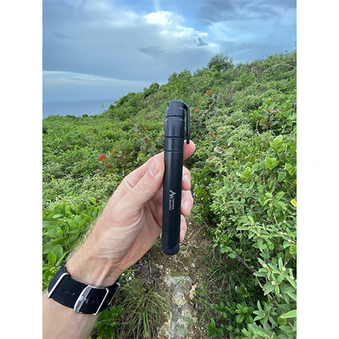 💧 PureWater Straw – Instantly Transform Dirty Water into Safe, Drinkable Water! 🌍