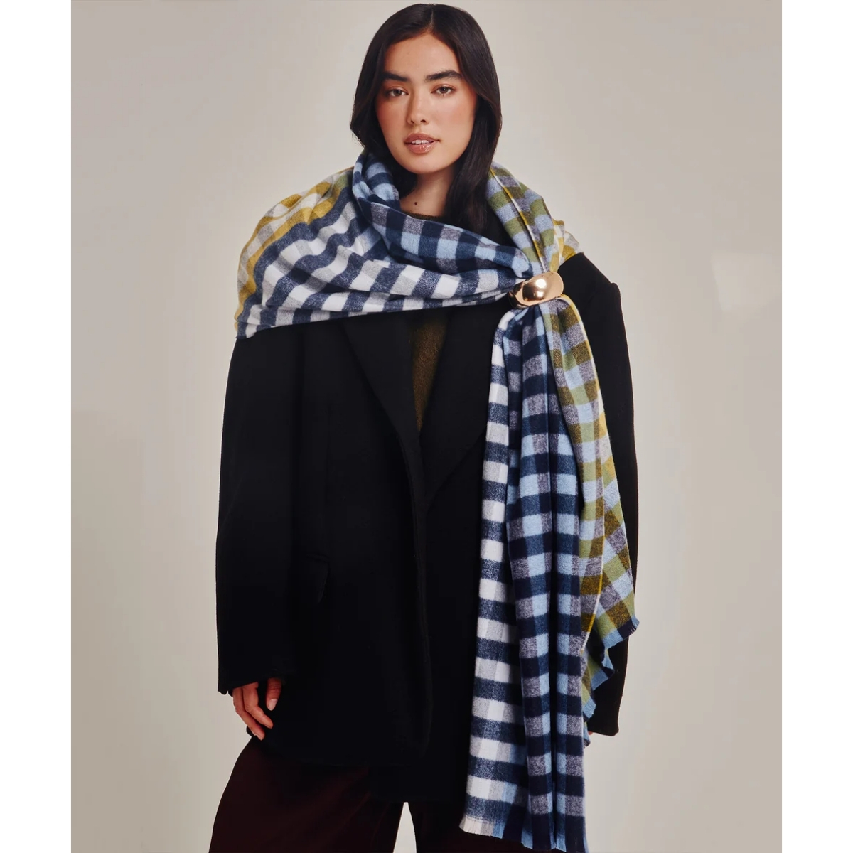 🏆Oprah’s Favorite Things 2025 🏆 Echo Quarter Check Wrap - This Winter’s Best-Selling Cozy Wrap