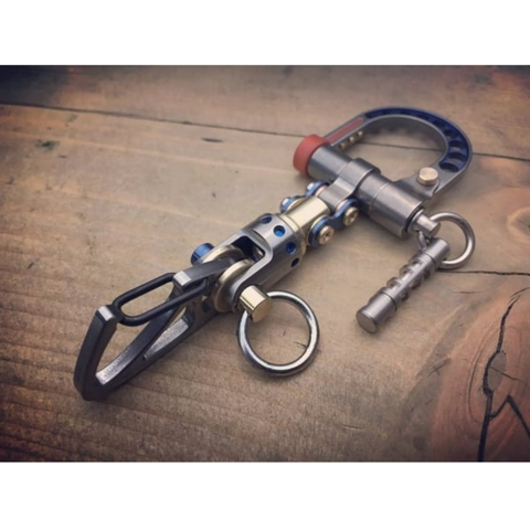 EDC KEYCHAIN BI-CARABINER