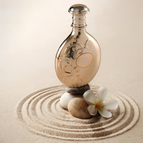 🌸 Nyla EDP by Prestige – A luxurious blend of fruity, floral & warm woody notes for an elegant, lasting scent 🌿💖